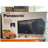 Image 2 : Panasonic NNSG676B Mid-size 1.3 cft. 1100W Genius Microwave Oven, Black, Black