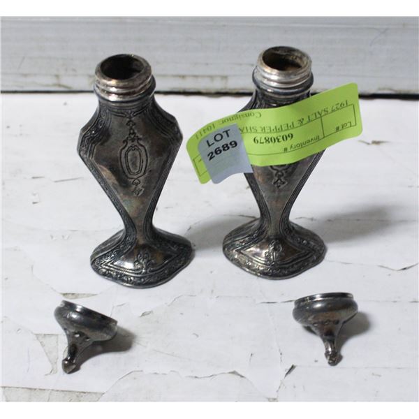 1927 SALT & PEPPER SHAKER