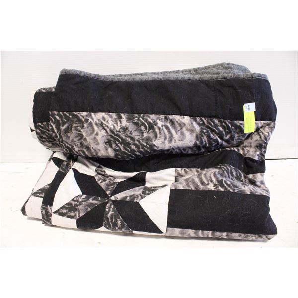 QUEEN SIZE STAR PATCHWORK QUILT BLACK & WHITE