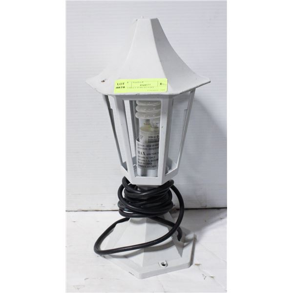 HILLBILLY PORCH LIGHT