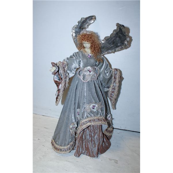 KATHERINE'S COLLECTION ANGEL BY WAYNE KLESKI- SIGN