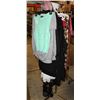Image 1 : LOT OF 17 PIECES OF WOMENS CLOTHING INCLUDING