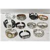 Image 1 : LOT OF ANALOG FASION BRACELETS WATCHES