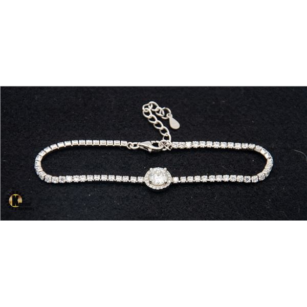 #1058-HAND SET 1.00 CT 100 FACET LAZER CUT ROUND