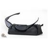 Image 1 : OAKLEY SUNGLASSES WITH BAG