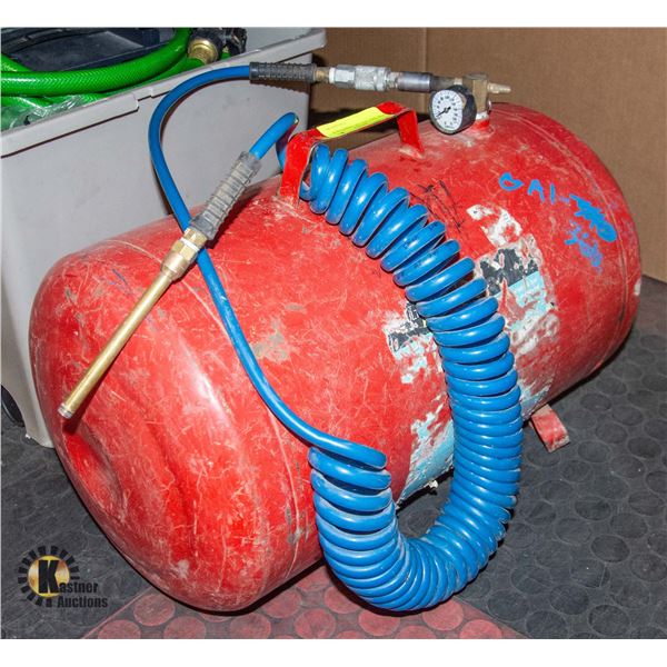 PORTABLE RED AIR COMPRESSOR