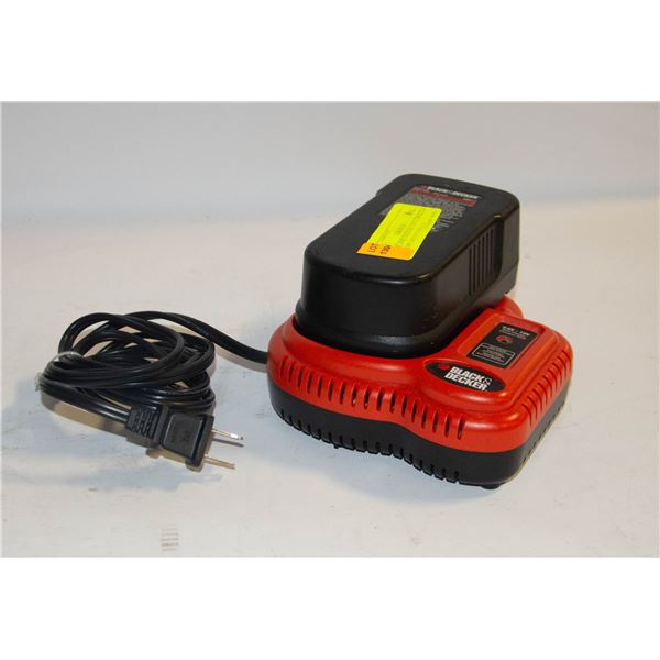 BLACK AND DECKER 18V CORDLESS BATTERY AND CHARGER