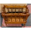 Image 1 : SOLID WOOD MAGAZINE RACK - ESTATE