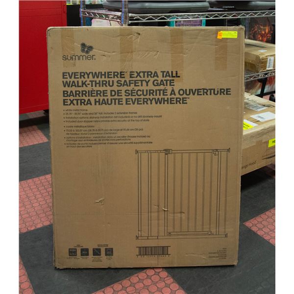NEW WITH BOX SUMMER EVERYWHERE EXTRA TALL WALK