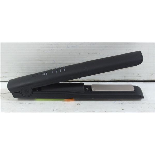 ONE RECHARGEABLE HAIR STRAIGHTENER