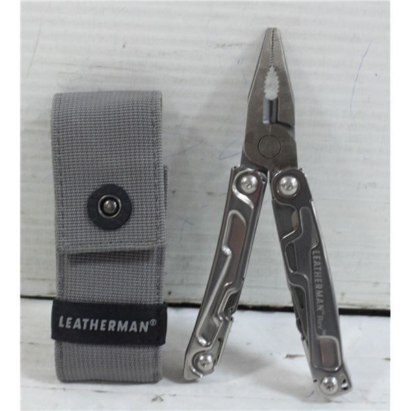 LEATHERMAN TOOL WITH POUCH
