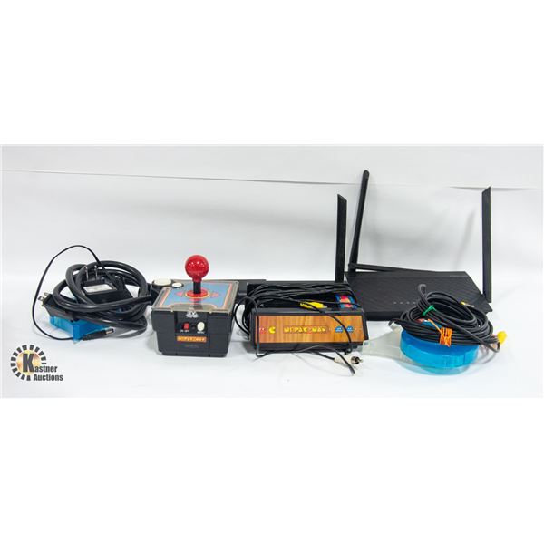 RETRO PAC-MAN ARCADE GAME W ACCESSORIES