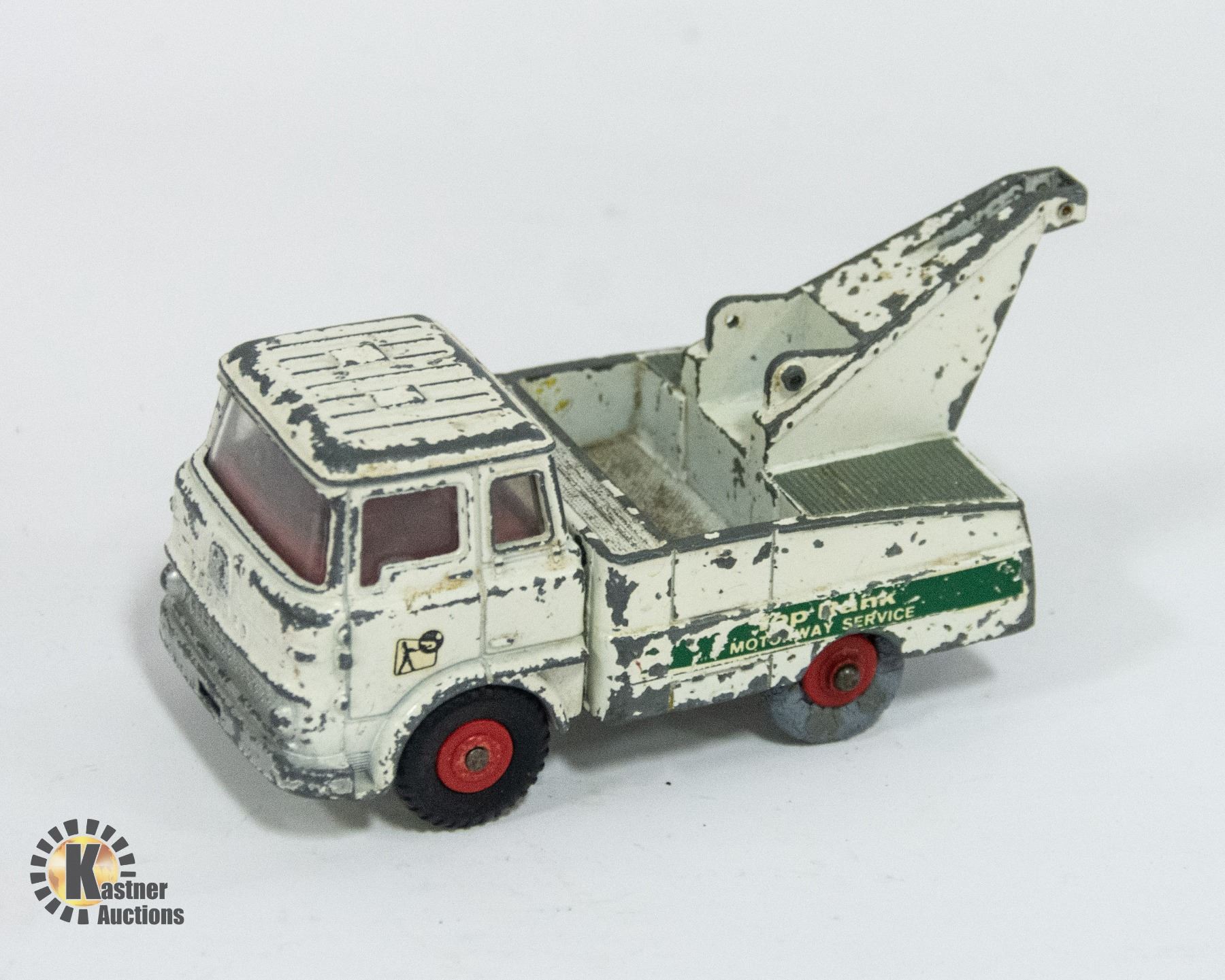 ORIGINAL VINTAGE DINKY BEDFORD CRASH TRUCK REFURBISHED INTO A MINT CODE ORIGINAL VINTAGE DINKY BEDFORD CRASH TRUCK REFURBISHED INTO A MINT CODE