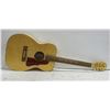 Image 1 : ACOUSTIC GUITAR