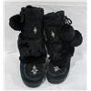 Image 1 : LADIES SZ 7 MANITOBAH MUKLUKS