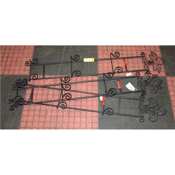 BLACK PLATE HOLDERS - 39"X5"