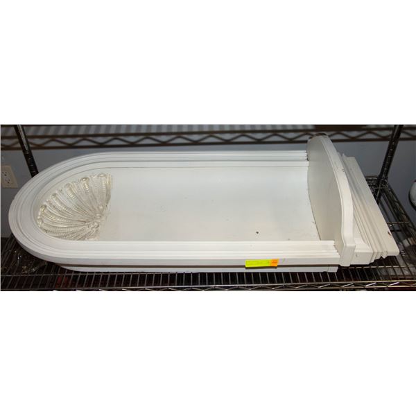 WOODEN GARDEN DISPLAY HOLDER