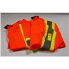 Image 1 : LOT OF 3 SAFETY VESTS SIZE XL & 2XL