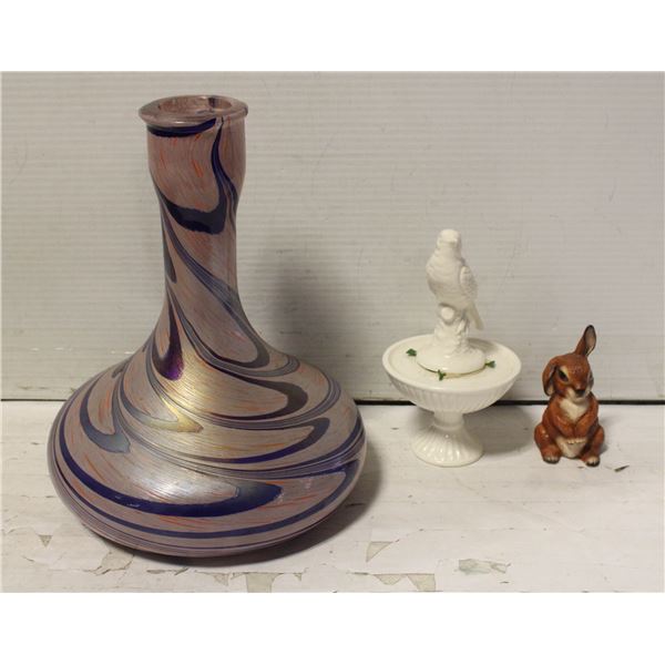 FLAT OF VINTAGE ROYAL HANDMADE