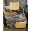 Image 1 : PALLET OF ESTATE MISC ITEMS