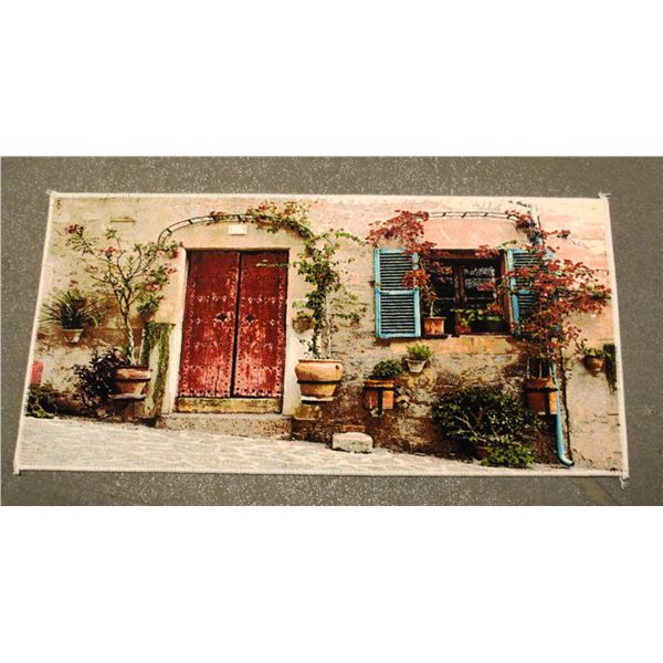 FREIGHT CLAIM CARPET/RUG APPROX 20" X 40"