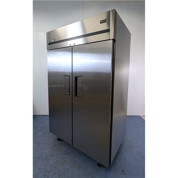 True TG2R-2S-HC 51" Double Door Stainless Cooler | 9924/R7