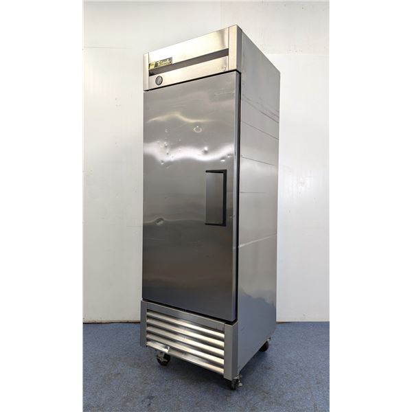 True T-23F 27" Single Door Stainless Freezer | 2590/L12