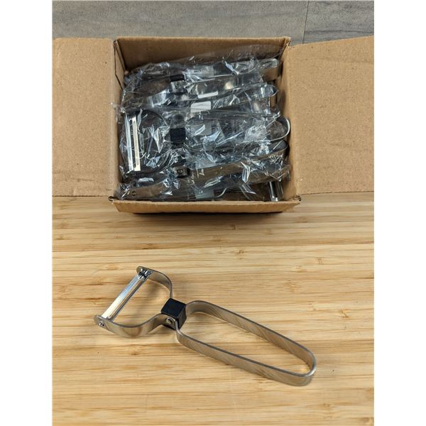2" Strip Vegetable Peelers - Lot of 10 (1 Box) | JR 3882/ L7L-3