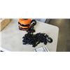 Image 2 : ONE TONNE CHAIN HOIST, NEW