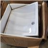 Image 1 : WHITE PORCELAIN UNDERMOUNT SINK, APPROX. 17" X 17" X 8"
