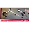 Image 3 : 2 BRAND NEW WINE GIFT BOXES - 2 BOTTLE WINE HOLDER W/ CORKSCREW, POURER, THERMOMETER, AND DRIP RING 