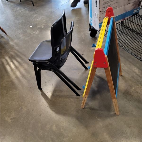 WHITEBOARD/CHALKBOARD EASEL WITH TWO BLACK CHAIRS FOR KIDS