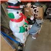 Image 3 : BOX OF OUTDOOR LIGHTS WITH 31" SNOWMAN FIGURE AND OWL