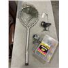 Image 5 : FISHING ROD REEL, NET AND TACKLE BOX