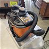 Image 1 : RIDGID 4 GALLON PROFESSIONAL SHOP VAC