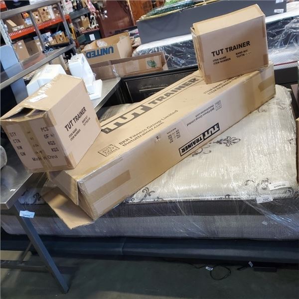 TUT TRAINER WITH TWO BOXES OF 10 AND 20LB RESISTANCE BANDS