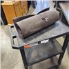 Image 2 : MOBILE CART WITH FATIGUE MAT