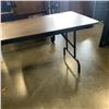 Image 3 : 6' FOLDING TABLE