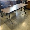 Image 1 : 6' FOLDING TABLE