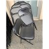 Image 2 : 8 FOLDING CHAIRS
