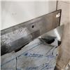 Image 2 : 2 ALUMINUM PIECES AND 1 STAINLESS, APPROX. 32" X 48"