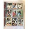 Image 3 : 107 MINT CONDITION NFL 1980 TOPPS CARDS