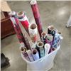 Image 2 : ASSORTED WRAPPING PAPER AND WRAPPING PAPER TOTE WITH LID