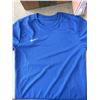 Image 2 : NEW SIZE SMALL NIKE ATHLETIC SHIRT AND MAGNETIC BALL RUN