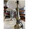 Image 2 : DECORATIVE FRAMED MIRROR AND 2 TABLE LAMPS