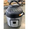 Image 2 : INSTANT POT 7.6L DUO CRISP AIR FRYER - TESTED WORKING, RETAIL $279
