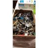 Image 1 : TRAY OF ASSORTED WATCHES AND PARTS