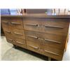 Image 1 : SIX DRAWER MID CENTURY DRESSER
