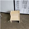 Image 4 : TWO WHITEBOARDS AND SMALL TWO STEP STOOL