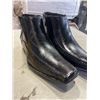 Image 3 : NEW MENS SIZE 6.5 BLACK DRESS SHOES